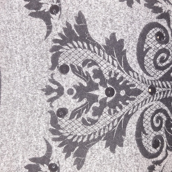 Hannah Gray & Black " Leather" Trimmed Embelished Sweater sz M #1215 - Picture 3 of 9